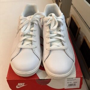 Nike Womens Court Royale 749867-105 White Casual Shoes Sneakers Size 8